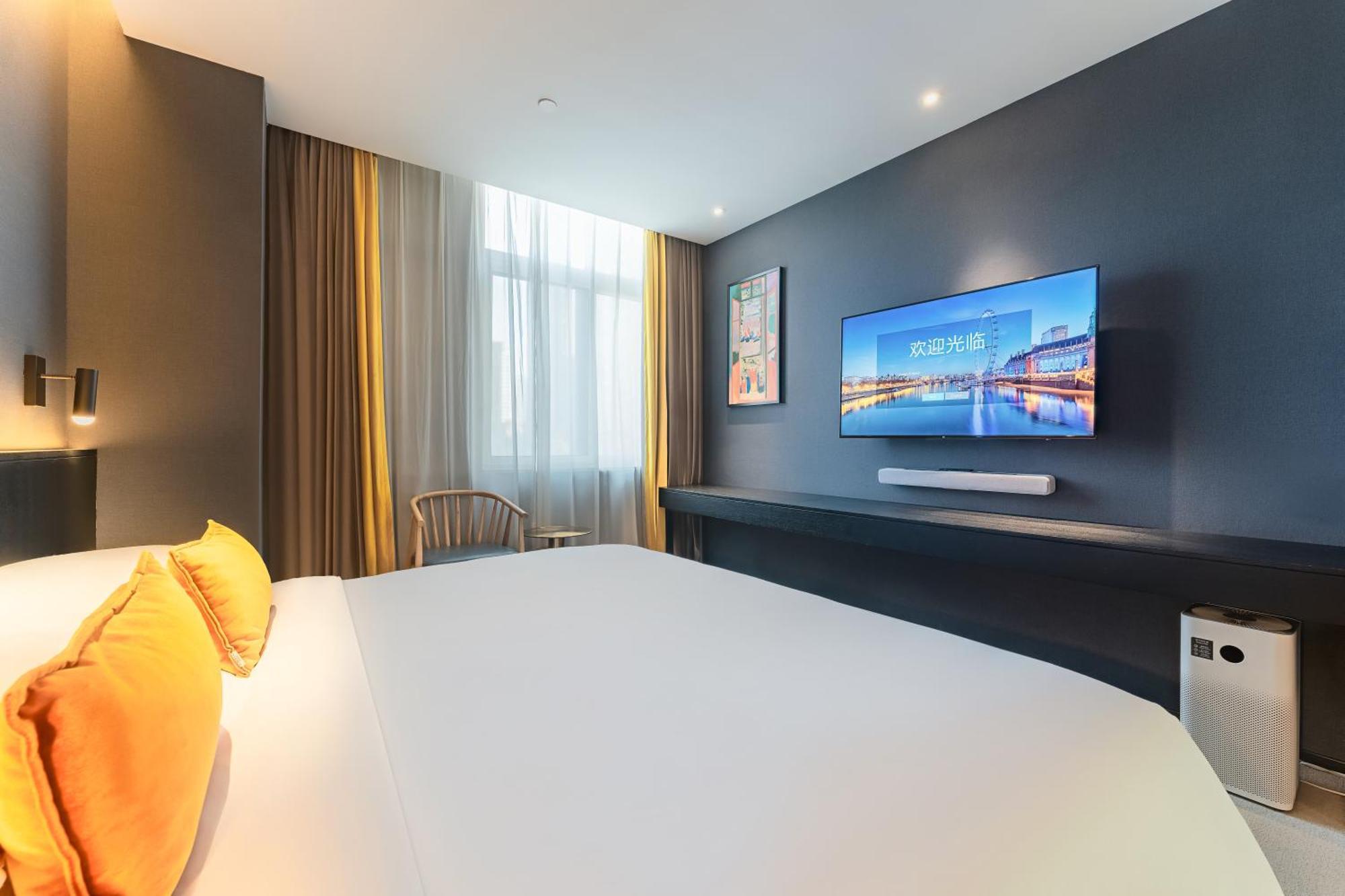 Hesu Designer Hotel & Suites -Near Xi'An Drum Tower And Yongning Gate -Free Laundry Luggage Storage -Kitty Cafe With Freshly Ground Coffee -24H Front Desk -English Service -Exclusive Subsidies For Dumpling Banquet & Show Exterior photo