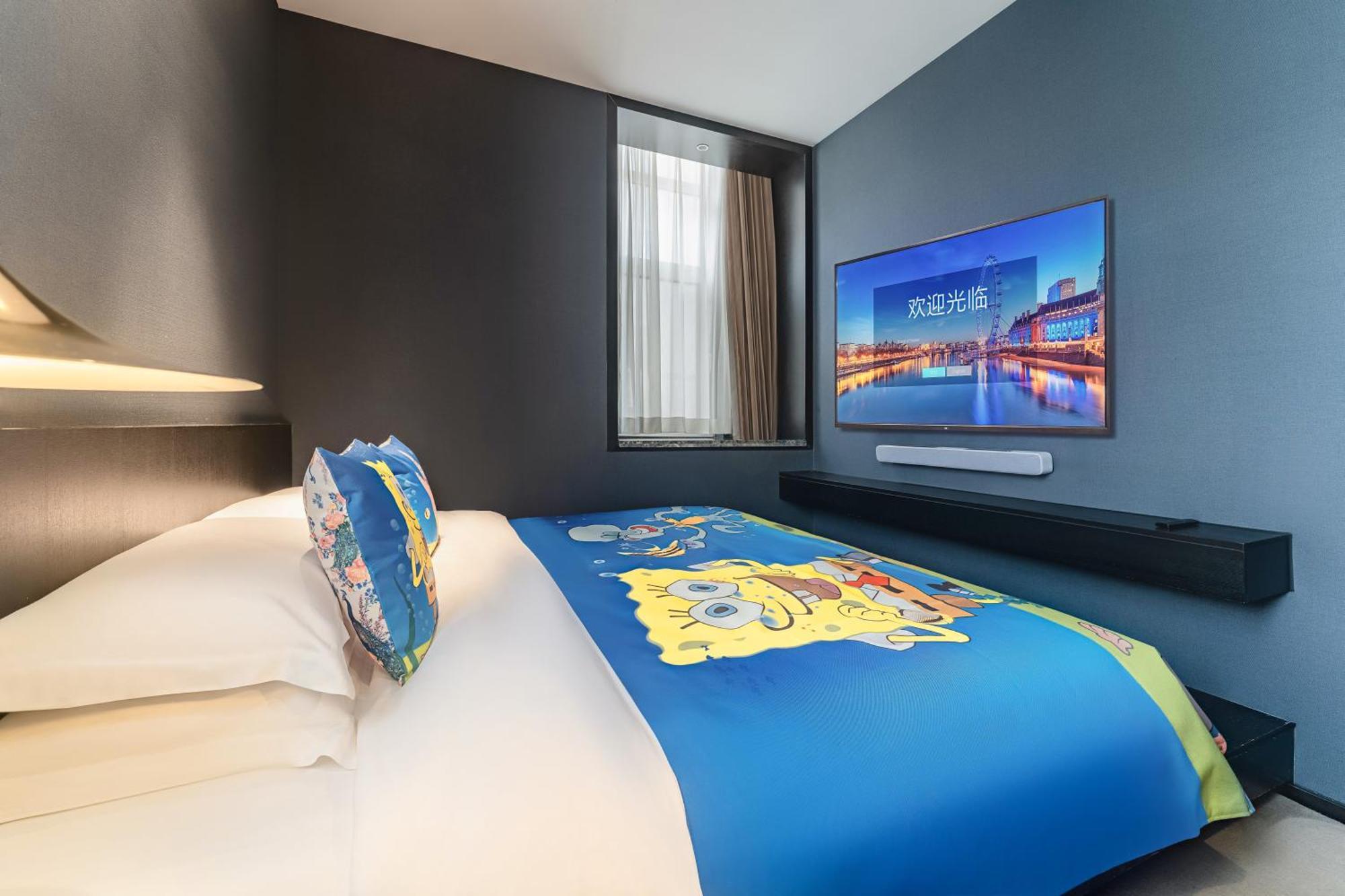 Hesu Designer Hotel & Suites -Near Xi'An Drum Tower And Yongning Gate -Free Laundry Luggage Storage -Kitty Cafe With Freshly Ground Coffee -24H Front Desk -English Service -Exclusive Subsidies For Dumpling Banquet & Show Exterior photo