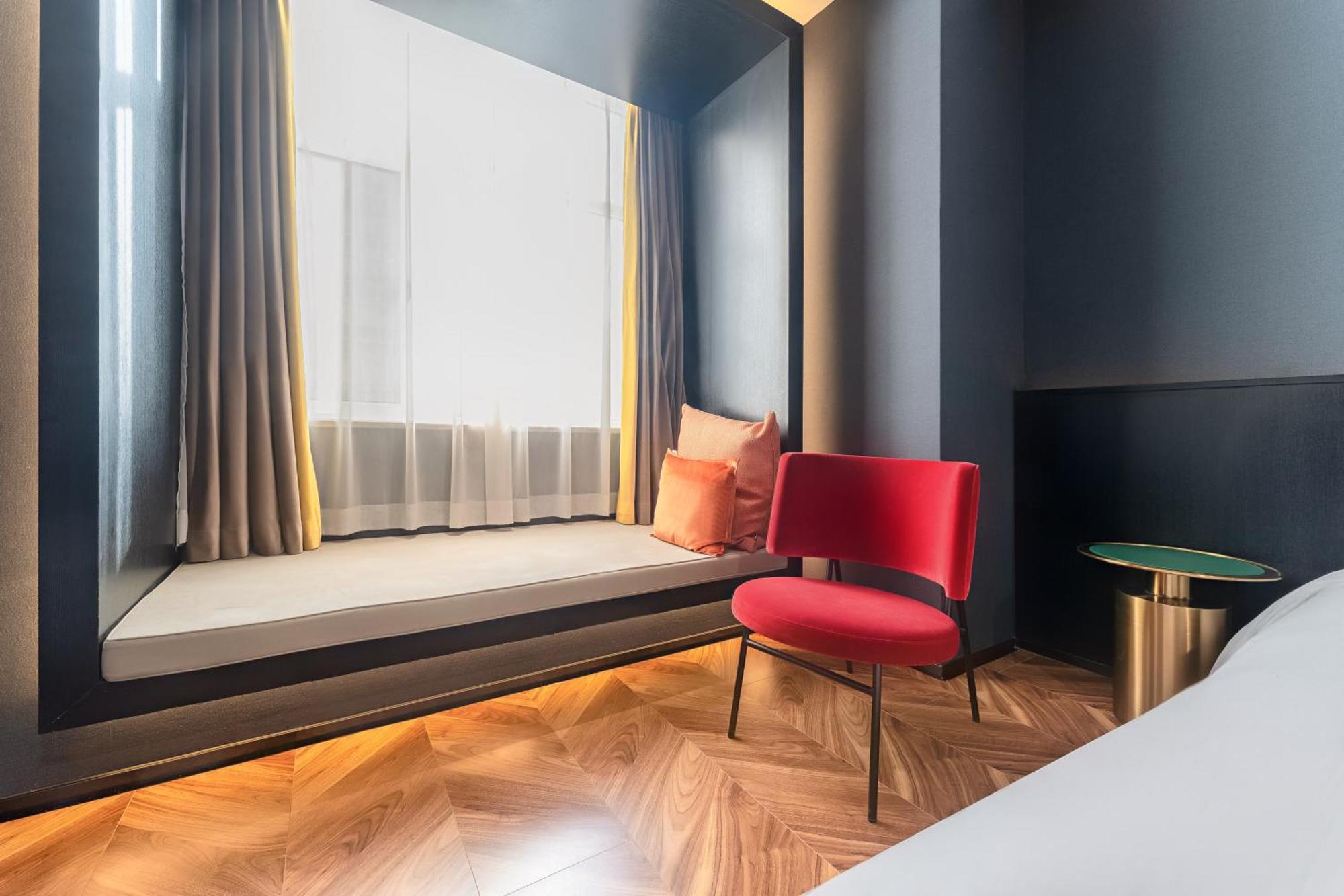 Hesu Designer Hotel & Suites -Near Xi'An Drum Tower And Yongning Gate -Free Laundry Luggage Storage -Kitty Cafe With Freshly Ground Coffee -24H Front Desk -English Service -Exclusive Subsidies For Dumpling Banquet & Show Exterior photo